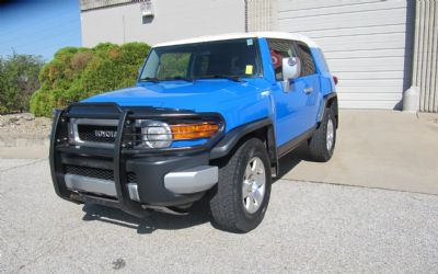 Photo of a 2007 Toyota FJ Cruiser 4X4 All Options 2 Owner for sale