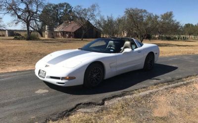 Photo of a 2000 Chevrolet Corvette Base 2DR Coupe for sale