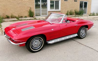 Photo of a 1963 Chevrolet Corvette Convertible Roadster for sale