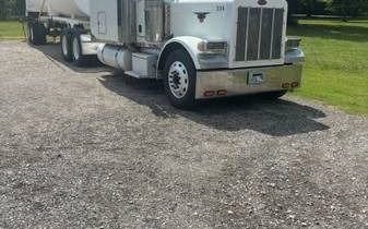 2005 Peterbilt 379exhd 