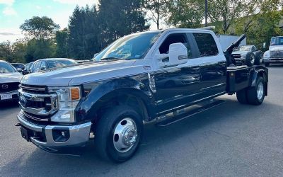 Photo of a 2020 Ford Super Duty F-350 DRW Cab-Chassis Truck for sale