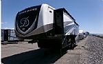 2022 Mobile Suites Thumbnail 4