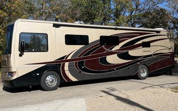 Photo of a 2019 Fleetwood Pace Arrow® LXE 38K for sale