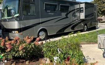 Photo of a 2004 Holiday Rambler® Endeavor for sale