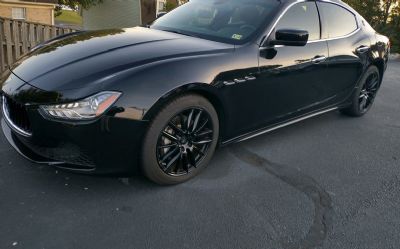 2016 Maserati Ghibli 