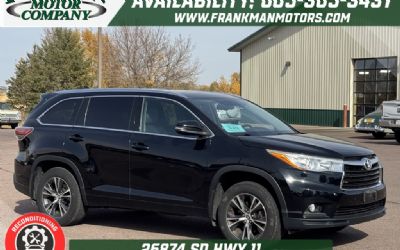 Photo of a 2016 Toyota Highlander XLE V6 for sale