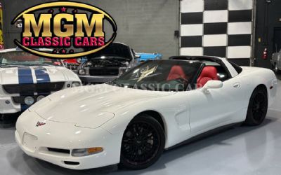 Photo of a 2001 Chevrolet Corvette Base 2DR Coupe for sale