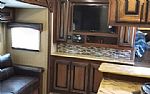 2016 4 Horse Trailer with Living Qu Thumbnail 12