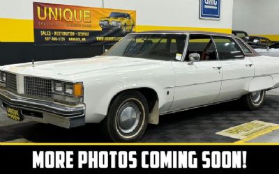 Photo of a 1976 Oldsmobile 98 for sale