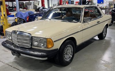 Photo of a 1978 Mercedes-Benz 280SE Coupe for sale