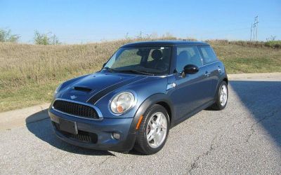 Photo of a 2010 Mini Hardtop 