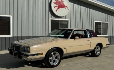 Photo of a 1982 Pontiac Grand Prix for sale