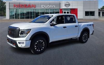 2023 Nissan Titan Crew Cab PRO-4X 4X4