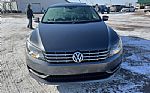 2015 Passat Thumbnail 12