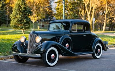 Photo of a 1933 Pontiac Coupe 5 Window for sale