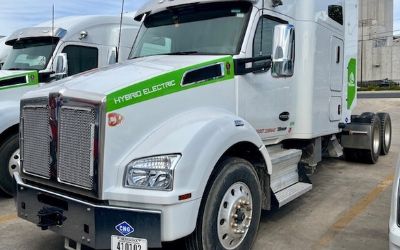 2022 Kenworth T880 Hybrid Sleeper Semi Truck 