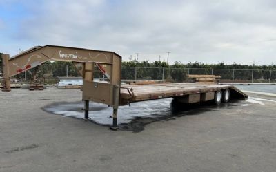 2005 Brute Beaver Tail Hydraulic Trailer 