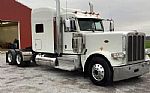 2022 Peterbilt 389