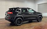 2019 Cherokee Thumbnail 25