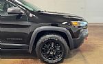 2019 Cherokee Thumbnail 37