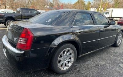 Photo of a 2006 Chrysler 300 Sedan for sale