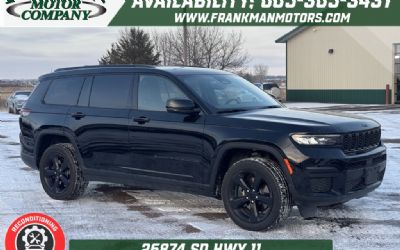 Photo of a 2023 Jeep Grand Cherokee L Altitude for sale