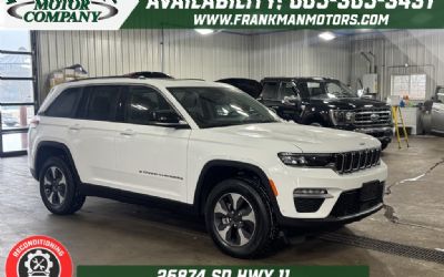 Photo of a 2022 Jeep Grand Cherokee 4XE for sale