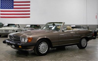 Photo of a 1987 Mercedes-Benz 560SL for sale