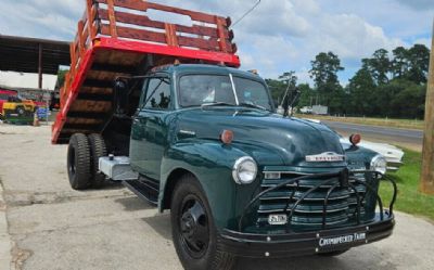 Photo of a 1947 Chevrolet 4500HD LCF Cedar Tilt Bed Truck for sale