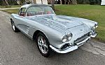 1961 Corvette Thumbnail 2