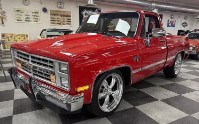 Photo of a 1981 Chevrolet C10 Square Body 2WD Pickup for sale