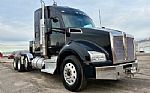 2021 Kenworth T880 Sleeper Semi Truck