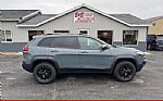 2015 Cherokee Thumbnail 15