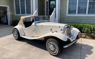 Photo of a 1952 Ford Mgtd Replica Convertible for sale