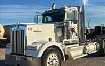 2023 Kenworth W900 Daycab Tractor Semi