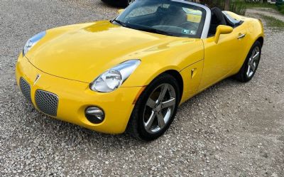 Photo of a 2008 Pontiac Solstice for sale