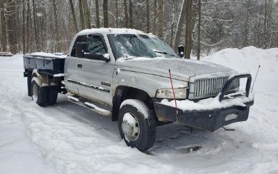 Photo of a 2001 Dodge RAM 3500 SLT for sale