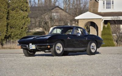 Photo of a 1963 Chevrolet Corvette Split Window for sale