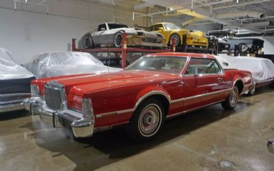 Photo of a 1975 Lincoln Continental for sale