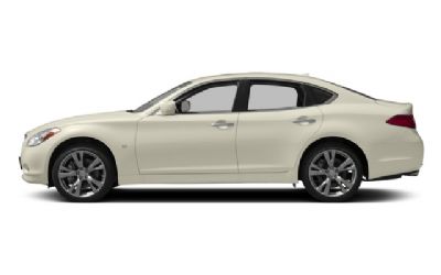 Photo of a 2015 Infiniti Q70 Sedan for sale