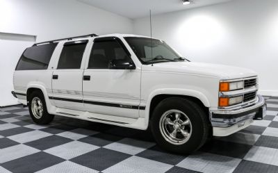 Photo of a 1997 Chevrolet Suburban for sale