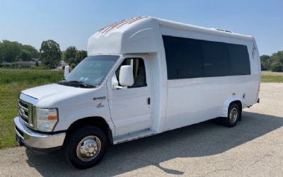 Photo of a 2015 Ford E 450 for sale