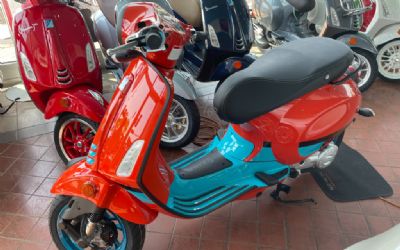 Photo of a 2023 Vespa Primavera 50 Color Vibe for sale