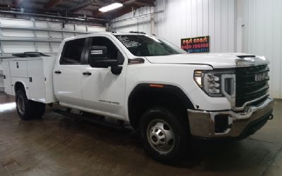 Photo of a 2022 GMC Sierra 3500HD Pro for sale