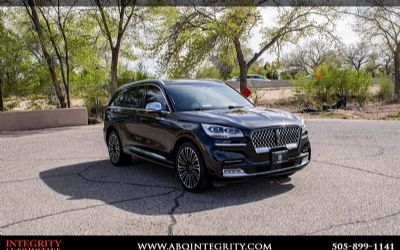 Photo of a 2022 Lincoln Aviator Black Label SUV for sale