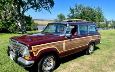 Photo of a 1987 Jeep Grand Wagoneer for sale