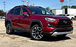 2019 RAV4 Thumbnail 38