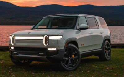 Photo of a 2023 Rivian R1S Adventure Edition 835HP Quad-Motor AWD Large Battery for sale