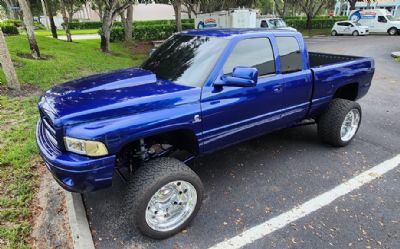 Photo of a 2001 Dodge RAM 2500 ST for sale