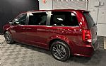 2018 Grand Caravan Thumbnail 10